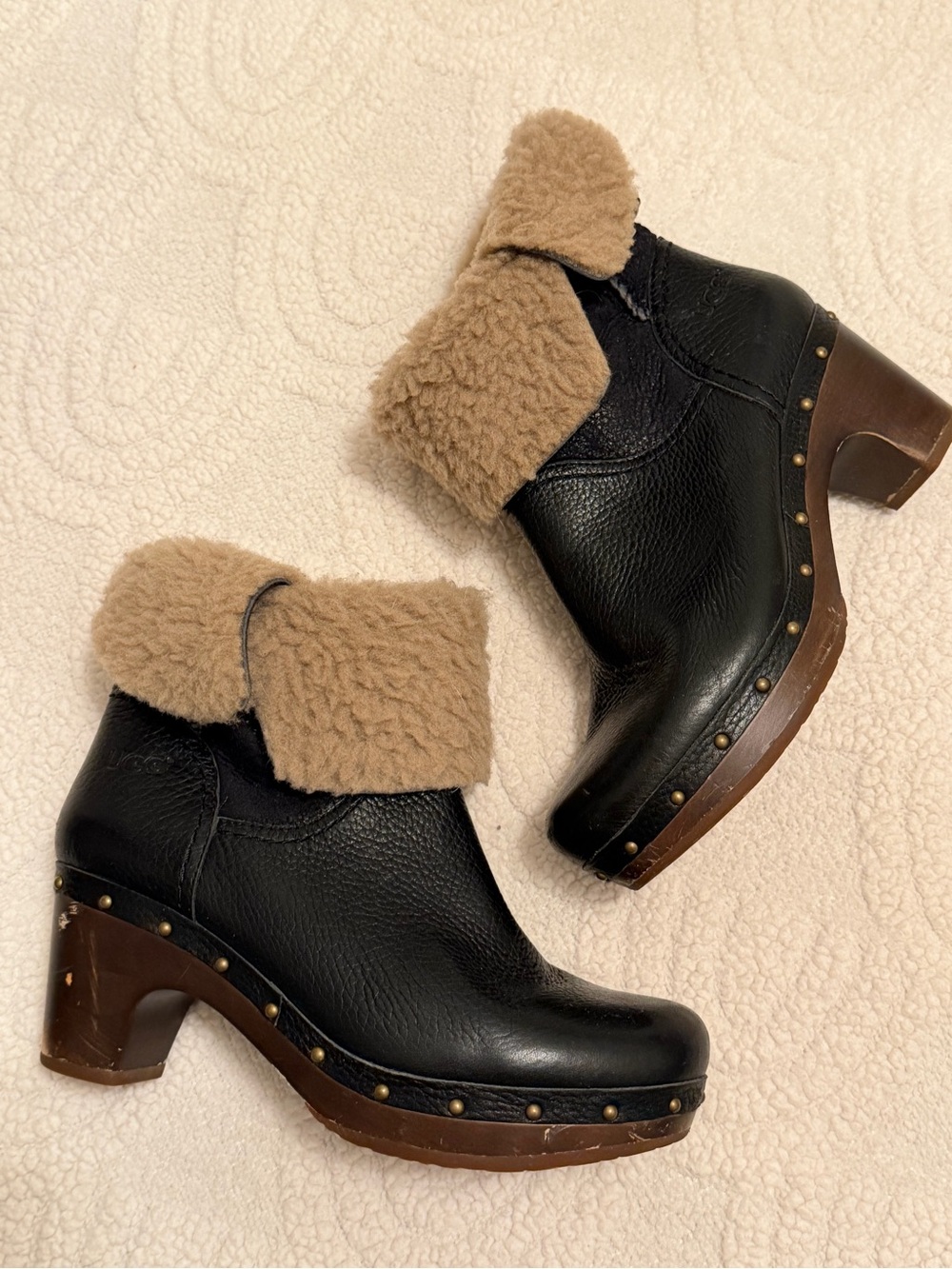 UGG Black Leather Ankle Boots with Tan Shearling Cuff